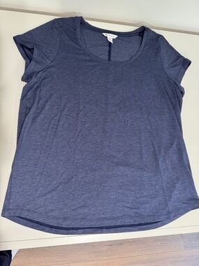 Athleta Stratus II Tee Sz XL